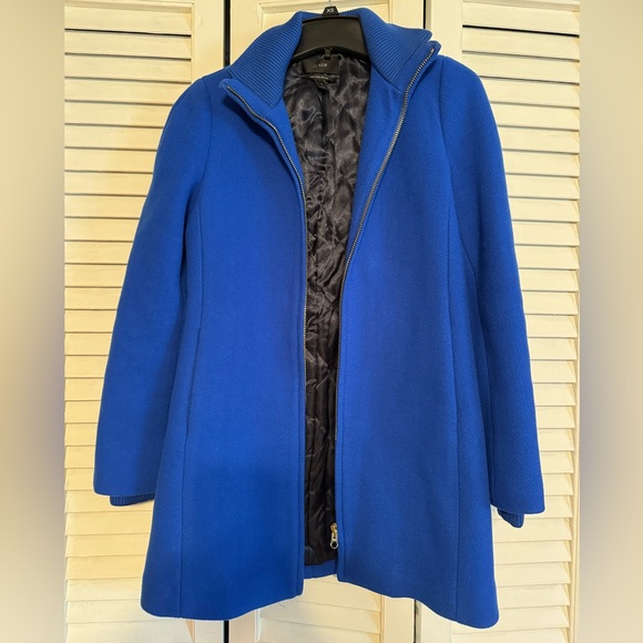 J Crew Italian wool Lodge Coat in vibrant blue. Great used condition. - Picture 7 of 9